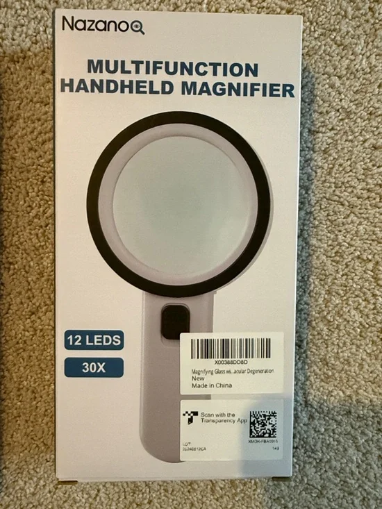 AiXPI 18 LED Magnifier - Blue Packaging - Picture 2 of 7